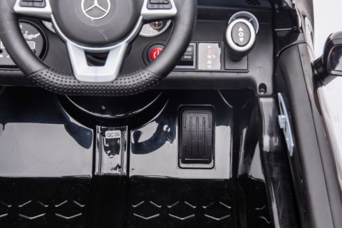 Auto Na Akumulator Mercedes SLC 300 Światła LED MP3 Pilot Czerwony